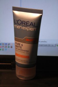 800px-Men_Antiregreasing_gel_by_L'oreal_Men